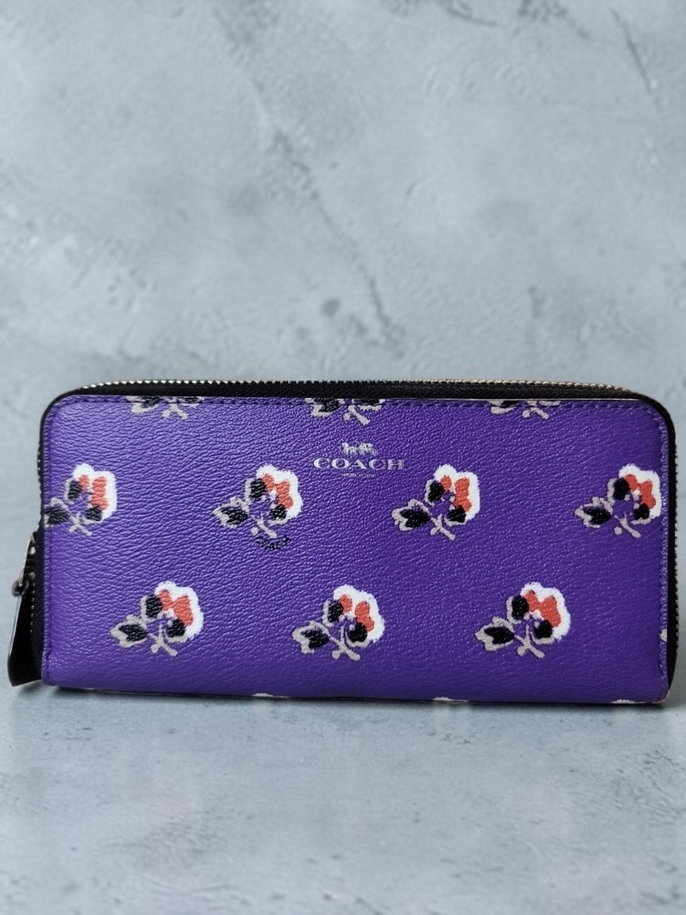 Coach Bramble Rose Flower Slim Accordion Zip Around Wallet Purple Black - Picture 1 of 6